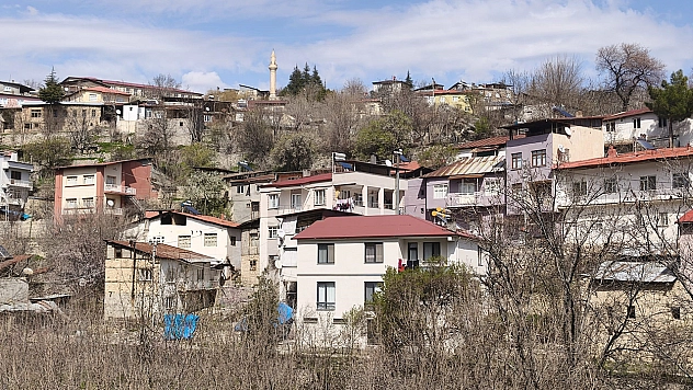 Bu ilçede evlenecek çiftlere 34 bin liralık destek!