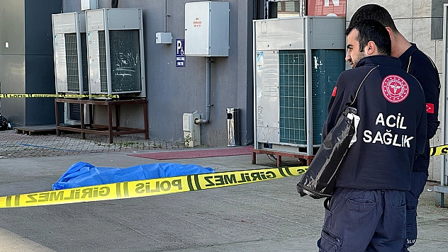 Bunalıma Giren Kadın Kendini 14. Kattan Boşluğa Bıraktı