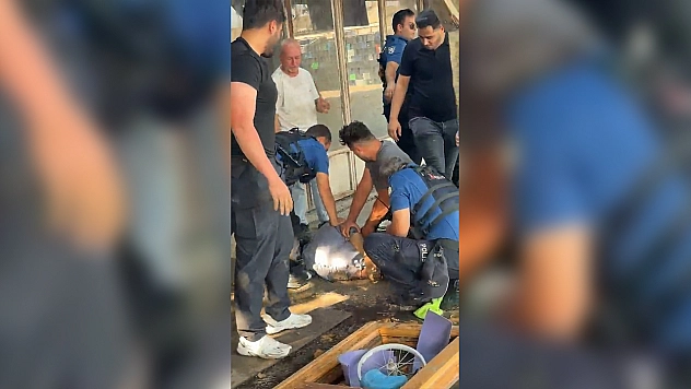 Bursa'da Akli Dengesi Yerinde Olmadığı Öğrenilen Şahıstan Yarım Milyona Yakın Nakit Çıktı