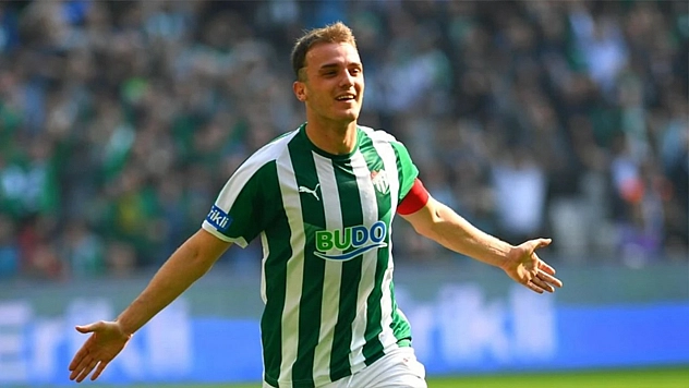 Bursaspor'dan bomba transfer! Süper Lig'den aldılar