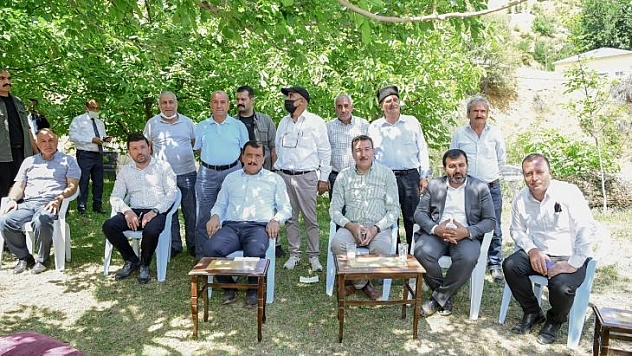 Büyükşehir'den Sincik sınırına kadar asfalt hizmeti