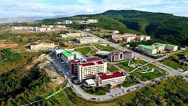 Çanakkale Onsekiz Mart Üniversitesi 74 Öğretim Üyesi alıyor