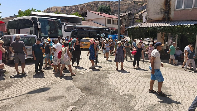 Çemişgezek ilçesi yerli turistlerin gözdesi oldu