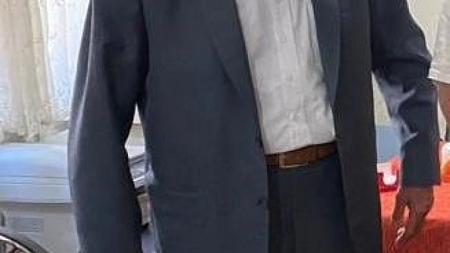 Çeyrek asırlık başkan tekrar seçildi