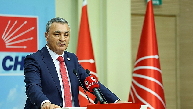 CHP'de 7 il başkanı ve yönetimi görevden alındı