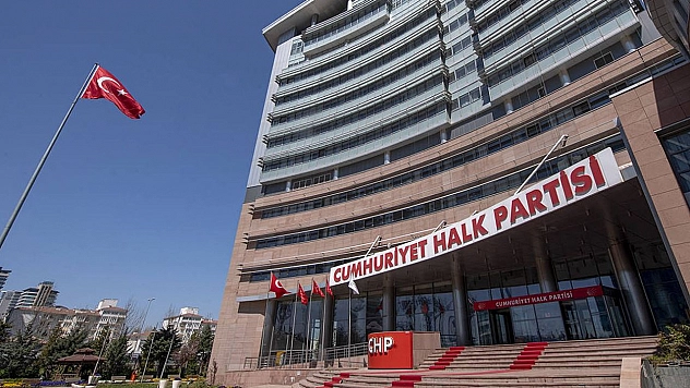 CHP'de bu kez 'kılıç artığı' tartışması