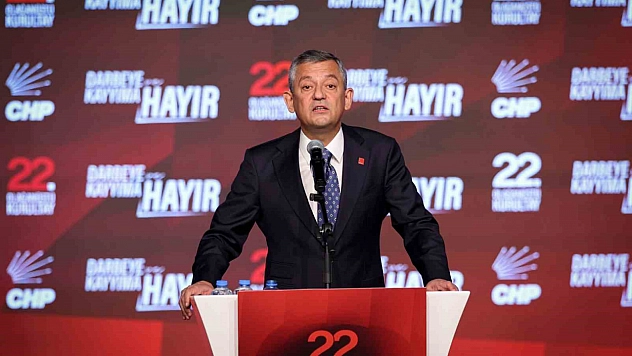 CHP Genel Başkanı Özel: '47 yıl sonra birinci parti olduk'