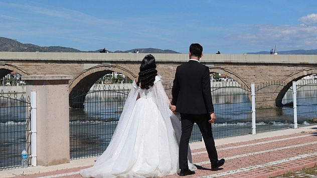 Cimrilik hem boşanma hem de tazminat sebebi
