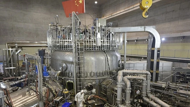 Çin'in 'Yapay Güneş'i nükleer füzyonda kritik sınırı aştı