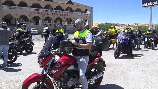 Çok Güzel Hareketler