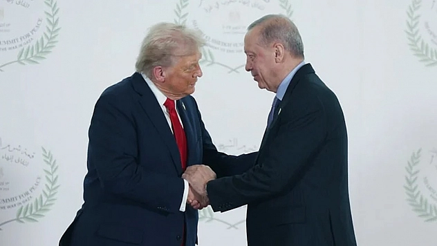 Cumhurbaşkanı Erdoğan, Donald Trump ile telefonda görüştü
