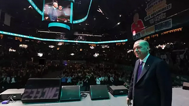 Cumhurbaşkanı Erdoğan: inşallah terörü bitiriyor Türkiye'yi huzura, kardeşliğe, refaha taşıyoruz