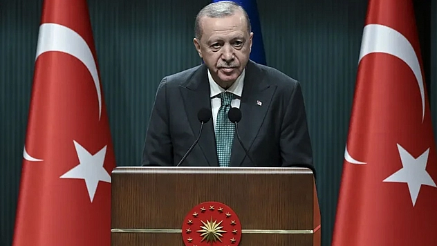Cumhurbaşkanı Erdoğan: Kadınlar çocuk yetiştirirken yalnız bırakılıyor