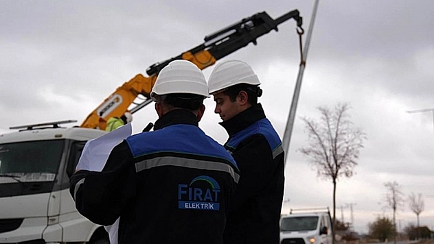 Cumhuriyet Mahallesi'nin Elektrik Çilesi Bitmiyor