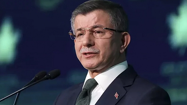 Davutoğlu'ndan 6'lı masa ve partiler arası birleşme sinyali