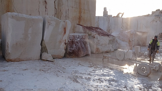 Deprem bölgesi Malatya'dan Çin ve Hindistan'a milyon dolarlık mermer ihracatı