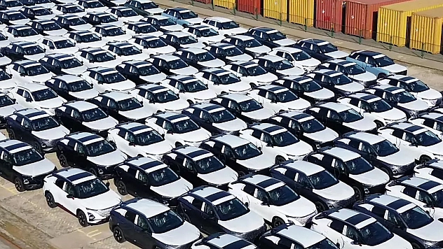 Dev bir marka daha Türkiye'ye geliyor: Yeni otomobiller yola çıktı bile