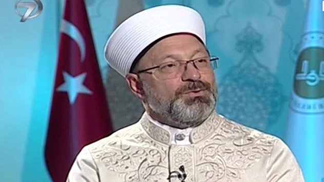 Diyanet İşleri Başkanı Erbaş'tan hac ve umre açıklaması