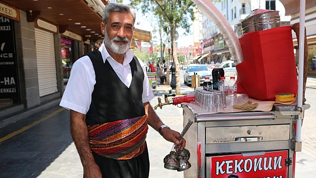 Diyarbakır'da sıcakların kurtarıcısı: Meyan kökü şerbeti