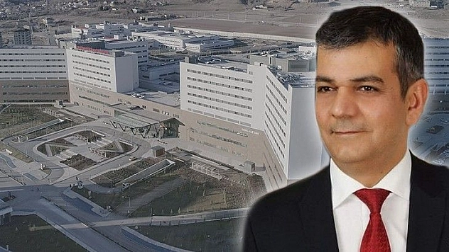 Dua Ettiren Bürokrat