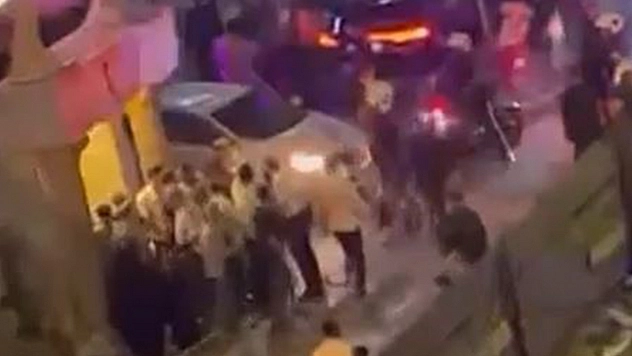 Düğünde çıkan kavga sokağa taştı