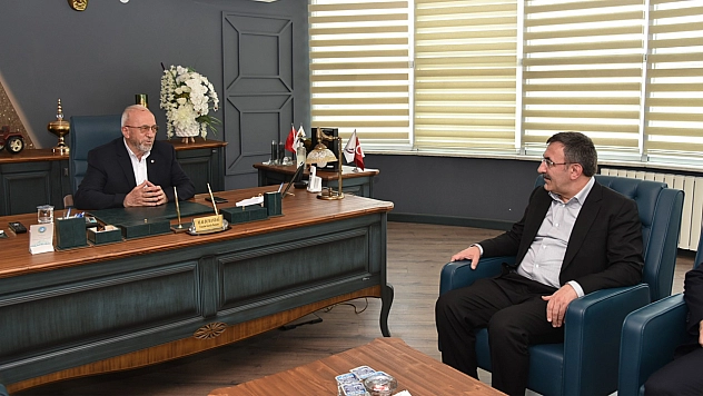 Dumandağ : Yeni Kabinemiz Hayırlara Vesile Olsun