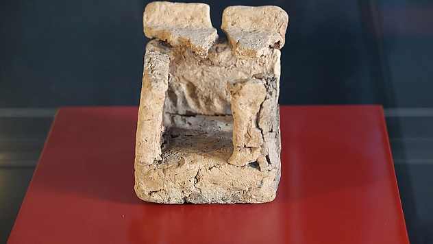 Dünyanın ilk maket ev yapısı Diyarbakır Müzesi'nde sergileniyor