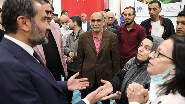 Duşakabin Konuşmasıyla Gündeme Gelen Elazığlı Depremzede Güllü Deniz: Konuşmalarımız Başka Yere Çekildi