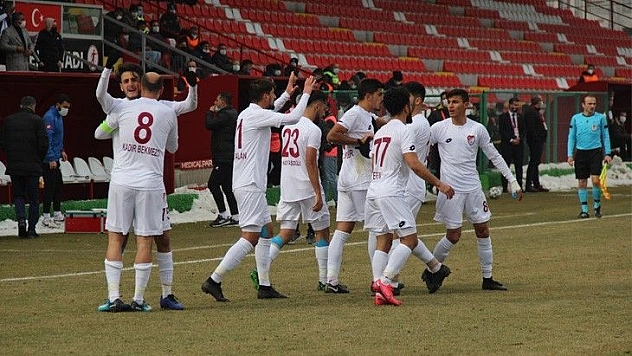 Elazığspor'un kadrosu eriyor!