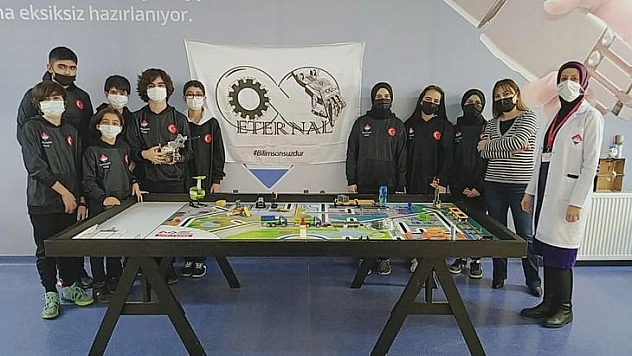 Elazığ'a Robot Yarışma İkinciliği Bahçeşehir Koleji'nden