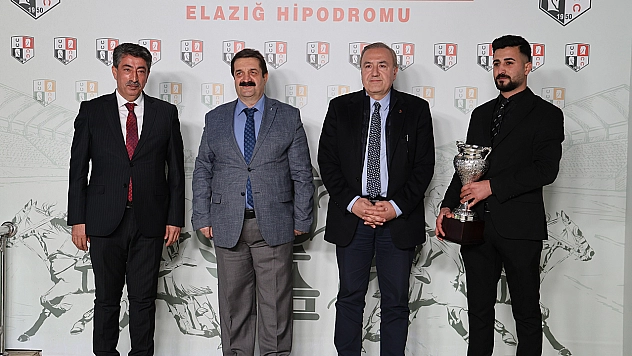 Elazığ Belediye Başkanlığı Koşusu'nu Tribal Chief kazandı
