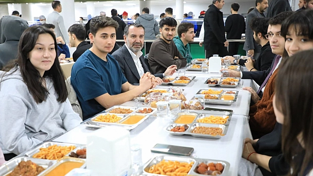 Elazığ Belediyesi, 5 Bin öğrenci için iftar programı düzenledi