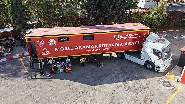 Elazığ Belediyesi, atıl tır dorsesini mobil arama kurtarma aracına dönüştürdü