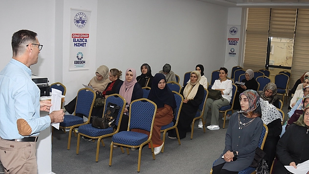 Elazığ Belediyesi, kadınlara yönelik e-ticaret eğitimi veriyor