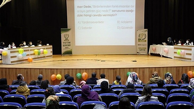 Elazığ Belediyesi ve İHH Ödüllü Kitap Okuma Yarışması Düzenledi