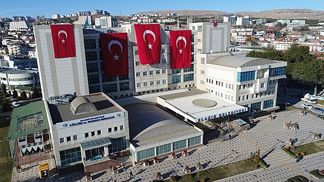Elazığ Belediyesinden Vatandaşlara Bayram Hediyesi