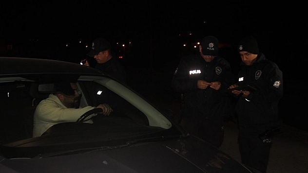 Elazığ'da 'Dar Bölge' uygulamaları devam ediyor