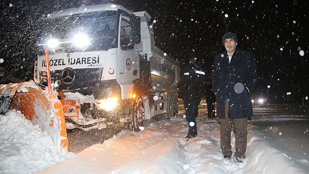 150 Personel ve 64 Araçla Yol Açma Çalışmaları Sürüyor
