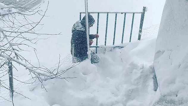 Elazığ'da 30 Haneli Köy, Kar Altında Kaldı