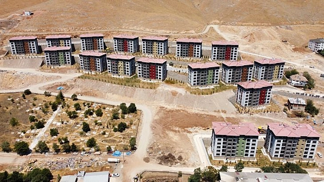 Elazığ'da 304 Depremzede Daha Evlerine Kavuştu