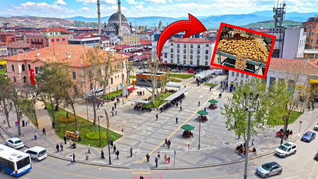 Elazığ'da 4 kilosu 50 lira dedi poşet poşet sattı