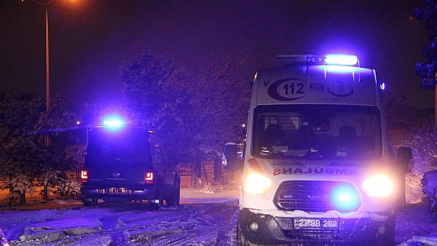 Elazığ'da 7 tim UMKE ve 112 ekibi Malatya ile Diyarbakır'a yönlendirildi