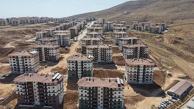 Elazığ'da 84 işyeri sahiplerine anahtar teslim edilecek