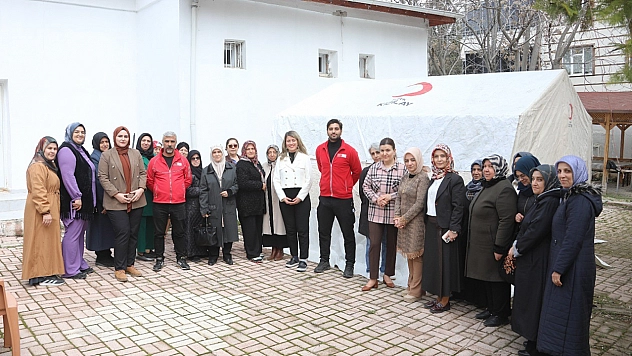 Elazığ'da afete karşı güçlü adım: Kadınlara uygulamalı eğitim