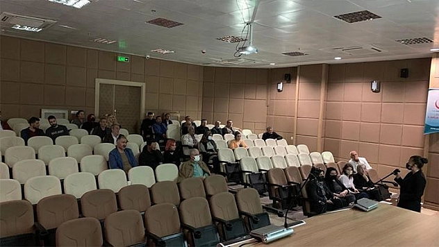 Elazığ'da Aile Hekimlerine Yönelik Hizmet İçi Eğitim Programı Sürüyor