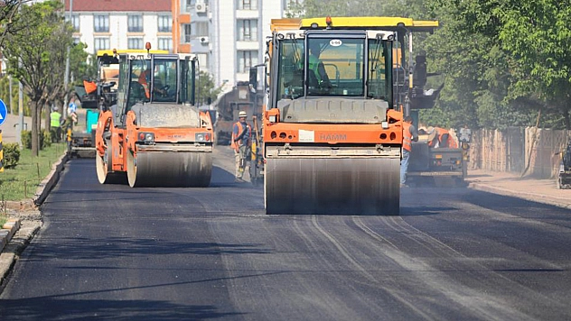 Elazığ'da asfalt seferberliği sürüyor