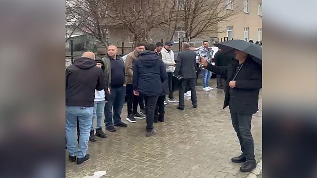 Elazığ'da asırlık bayramlaşma geleneği yaşatılıyor