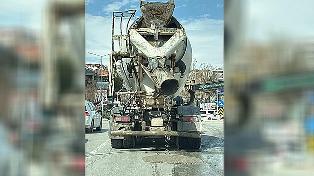 Elazığ'da yola beton döken mikser sürücüsüne 839 bin TL ceza