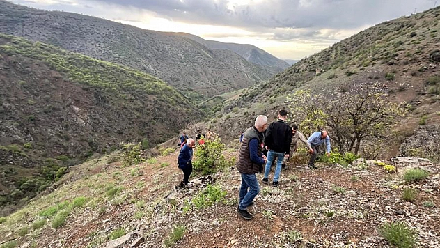 Elazığ'da bir vatandaş uçurumdan düştü!