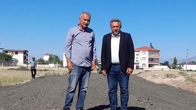 Elazığ'da çalışmaları inceleyen belediye başkanı yaralandı